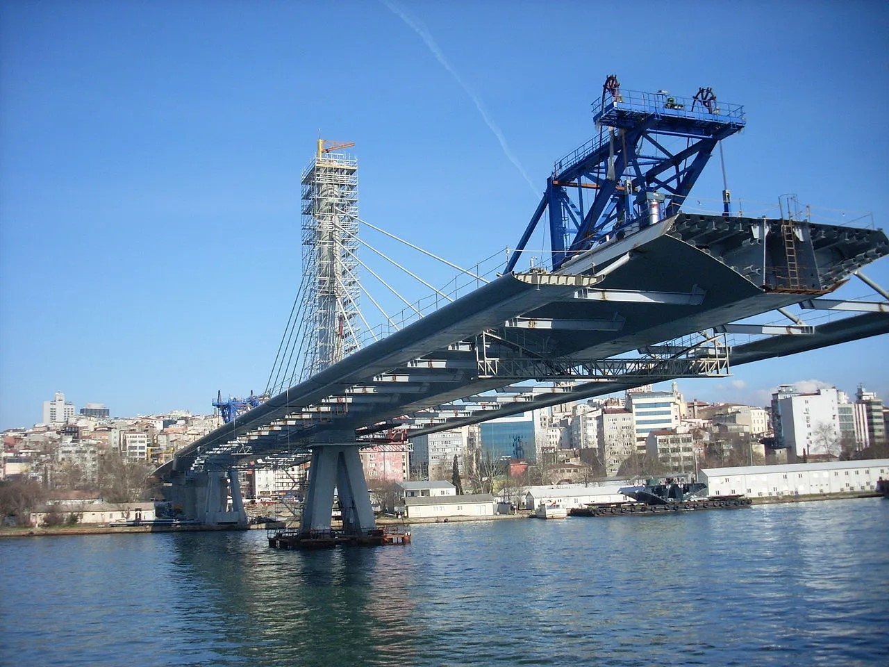 İstanbul metrosu haliç metro geçiş köprüsü yapım işi