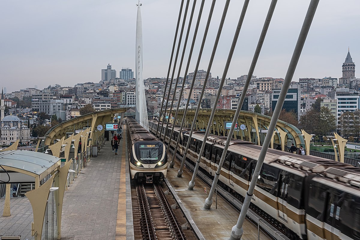 İstanbul metrosu haliç metro geçiş köprüsü yapım işi